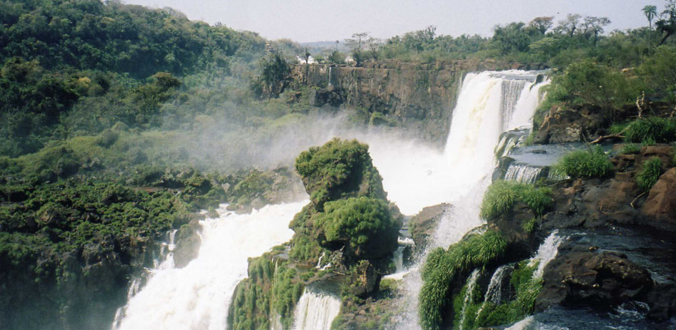 iguazu waterfalls 8