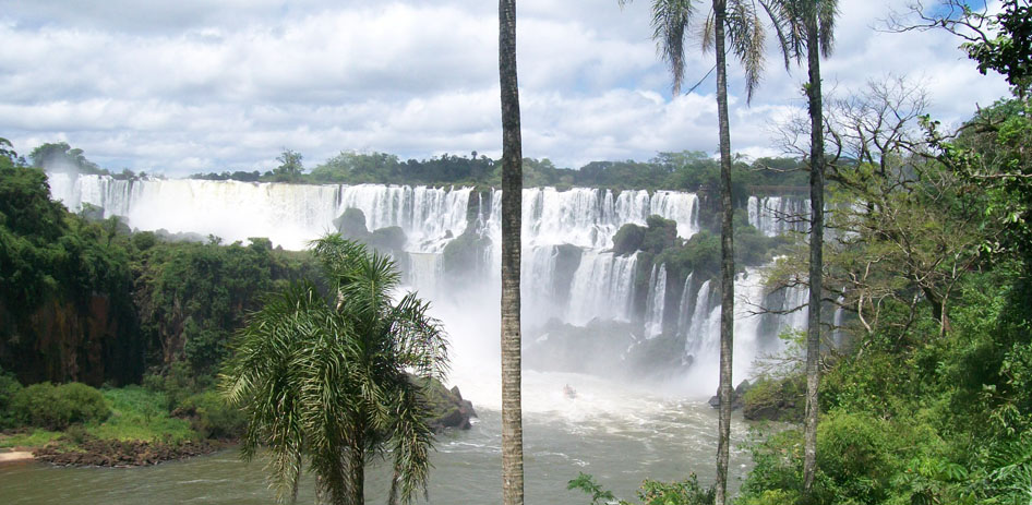 iguazu waterfalls 12